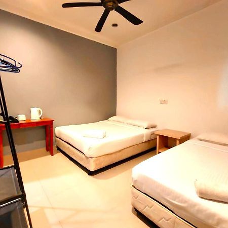 Jaya 5 Homestay - Taman Jaya Kuala Lumpur Esterno foto